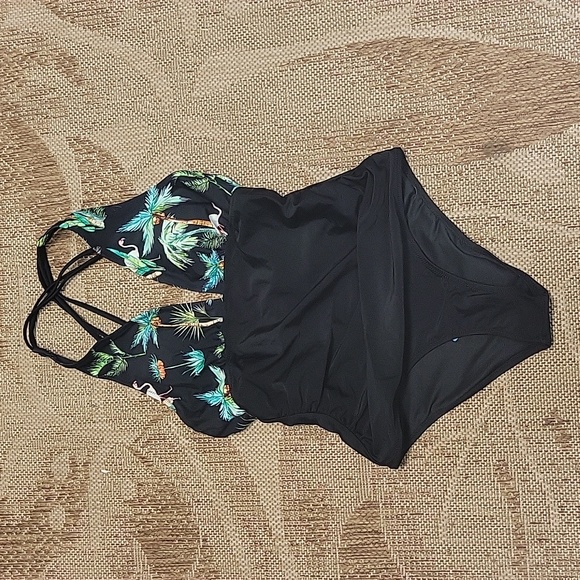 Cupshe Swim Cupshe Bathing Suit One Piece Medium Nwt Poshmark